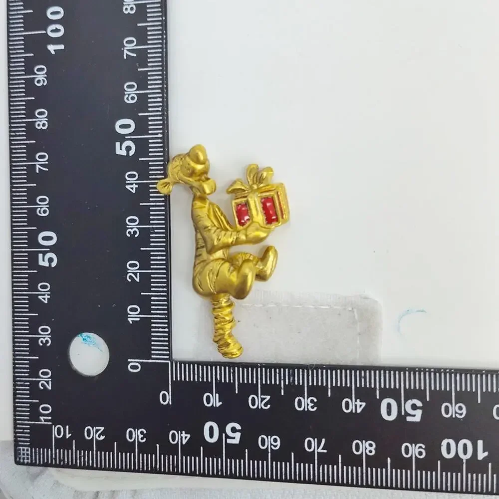 Disney Winnie the Pooh Gold-Toned Holiday Brooch